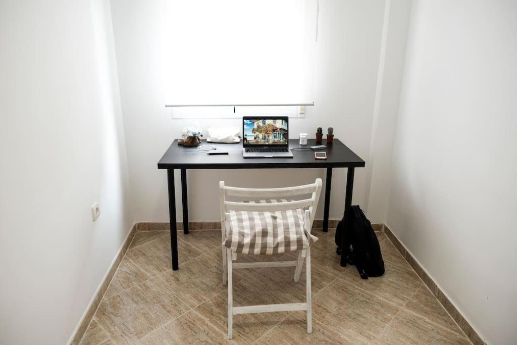 Apartamento A 100M Del Ayuntamiento Huelva Ngoại thất bức ảnh