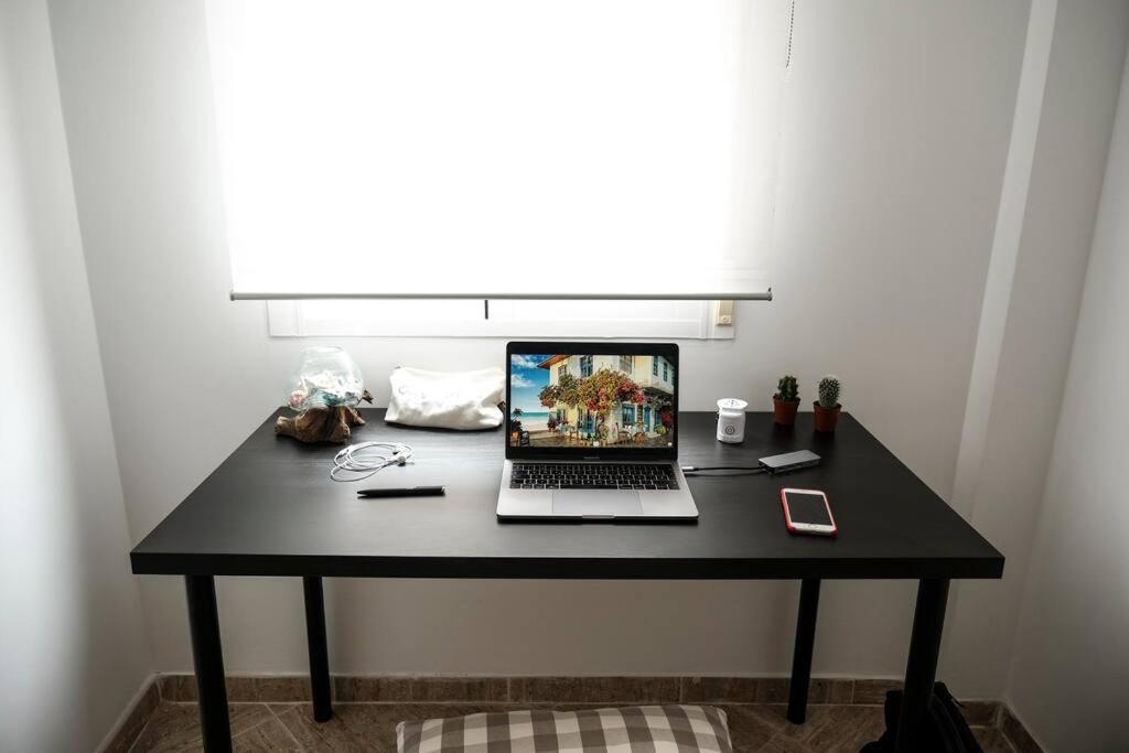 Apartamento A 100M Del Ayuntamiento Huelva Ngoại thất bức ảnh